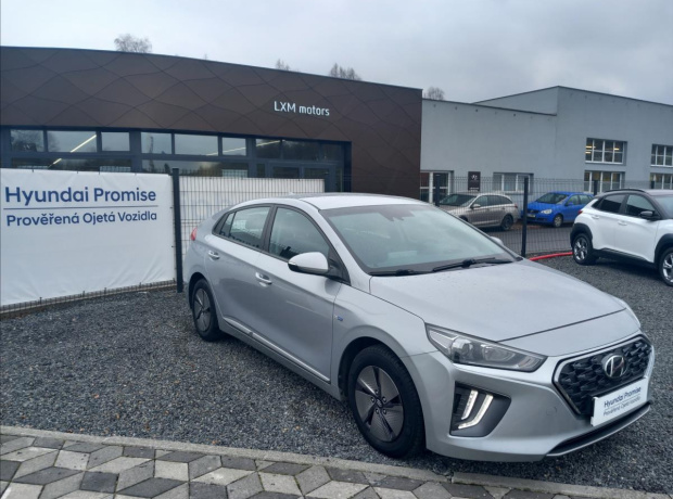 Hyundai IONIQ