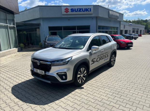 Suzuki S-Cross